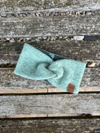 Wollfleece-Stirnband mit Twist *Salbei*