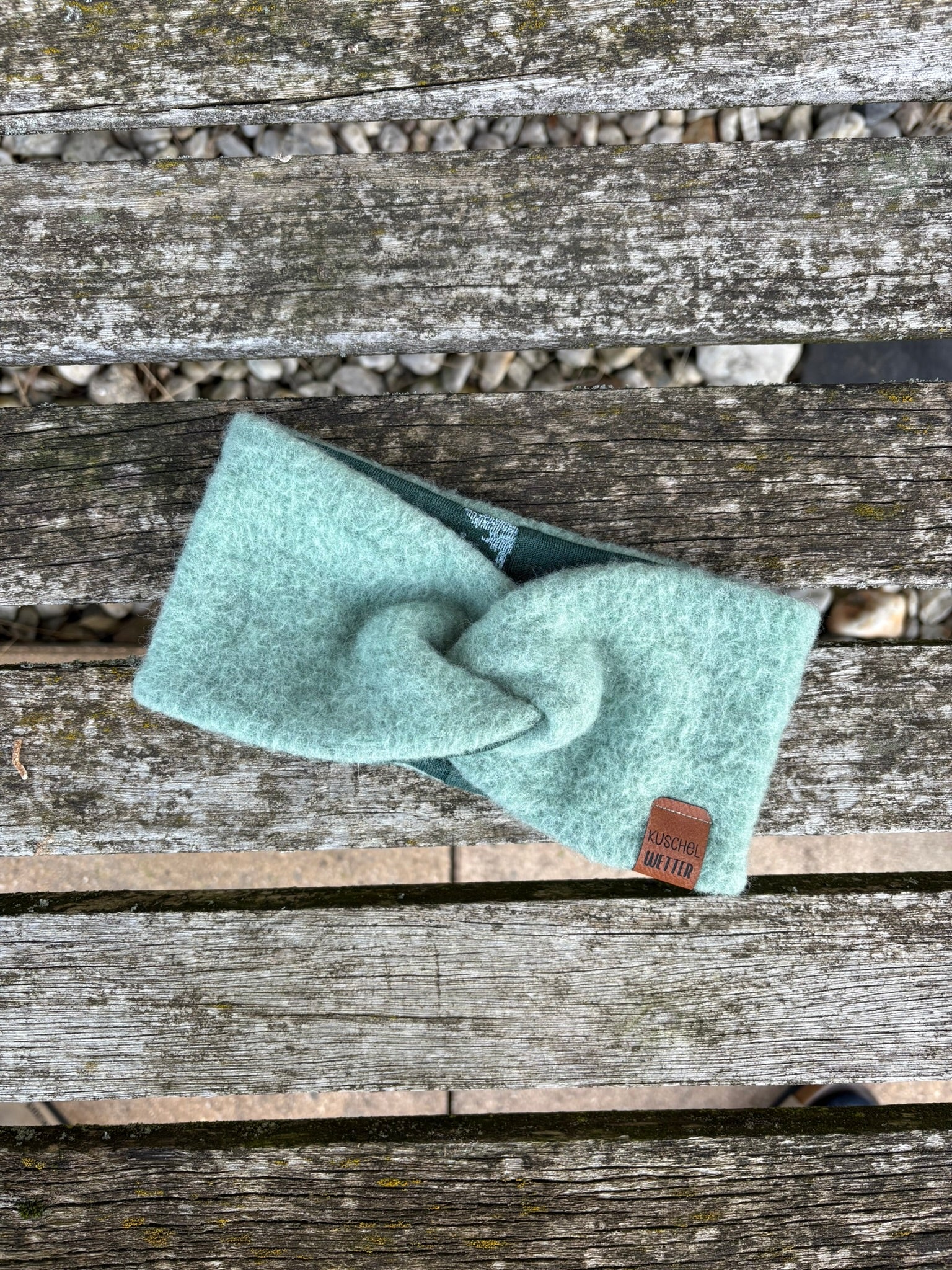 Wollfleece-Stirnband mit Twist *Salbei*
